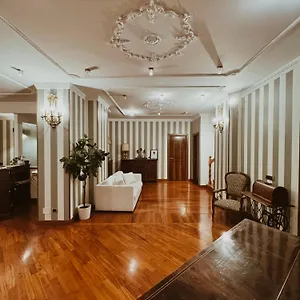בית הארחה Residenza Tritone Luxury Trevi Fountain